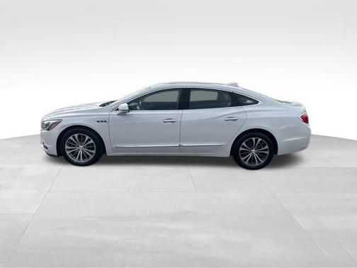 2017 Buick LaCrosse Essence