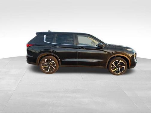 2022 Mitsubishi Outlander ES 2.5 S-AWC