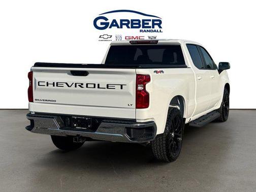Summit White 2025 Chevrolet Silverado 1500 LT