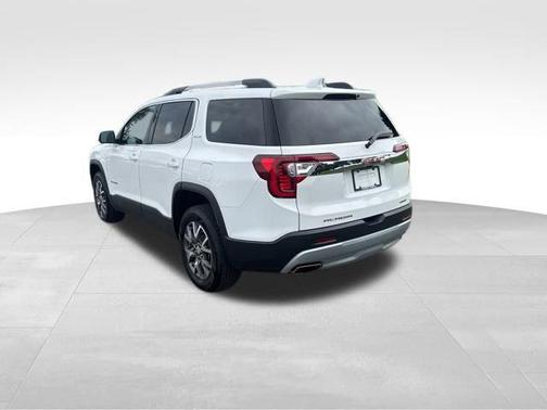 2022 GMC Acadia AWD SLE