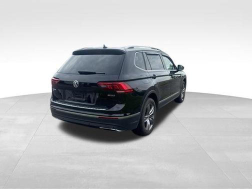 2019 Volkswagen Tiguan 2.0T SEL R-Line 4MOTION