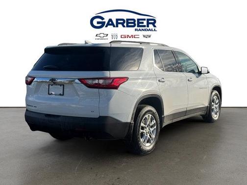 2021 Chevrolet Traverse LT Cloth