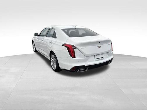 2024 Cadillac CT4 Luxury