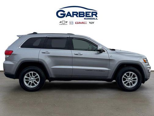 Billet Silver Metallic Clearcoat 2018 Jeep Grand Cherokee Laredo E