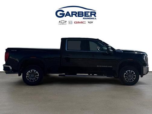 Onyx Black 2025 GMC Sierra 2500 SLE
