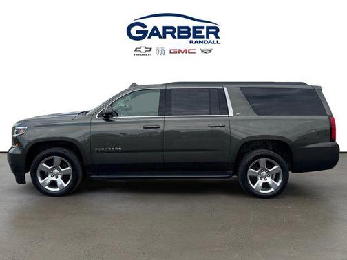 Deepwood Green Metallic 2019 Chevrolet Suburban LT
