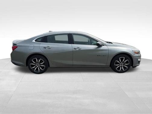 2024 Chevrolet Malibu FWD RS