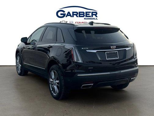2025 Cadillac XT5 Sport