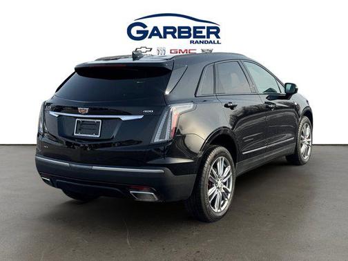 2025 Cadillac XT5 Sport