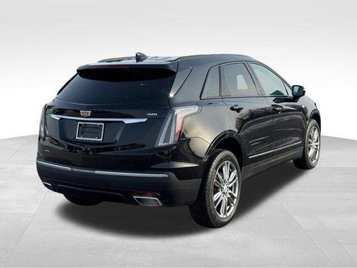 2025 Cadillac XT5 Sport
