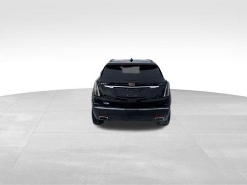 2025 Cadillac XT5 Sport