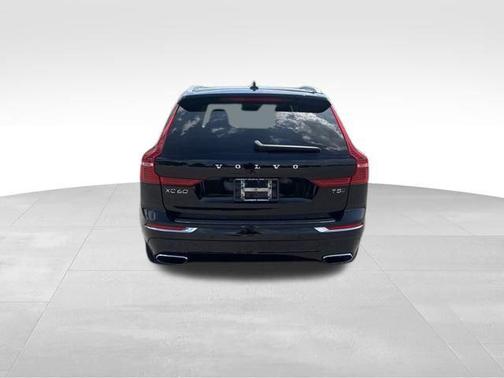 2021 Volvo XC60 T5 Inscription