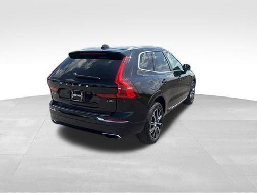 2021 Volvo XC60 T5 Inscription
