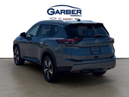 Gun Metallic 2024 Nissan Rogue SL