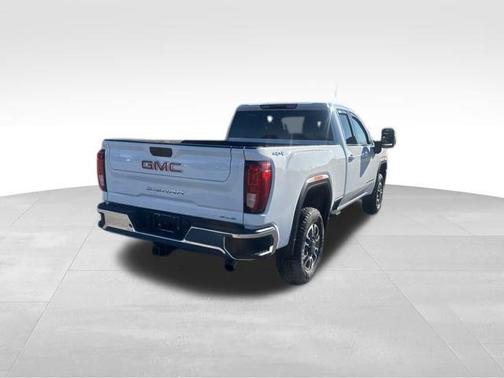 2024 GMC Sierra 2500 SLE