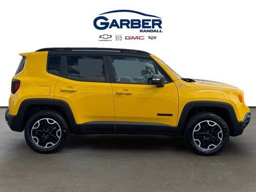 Solar Yellow 2016 Jeep Renegade Trailhawk