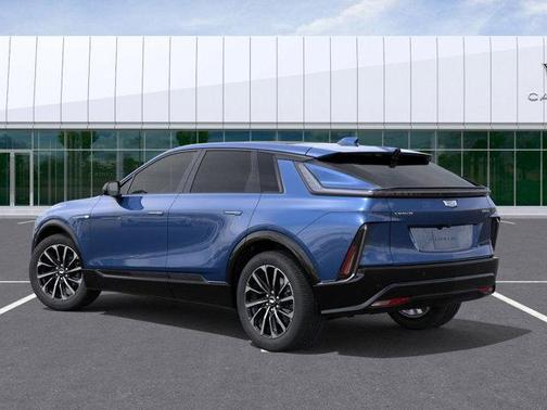 2025 Cadillac LYRIQ Sport
