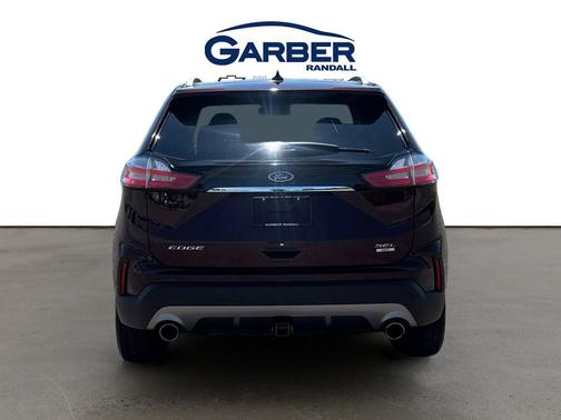 Burgundy 2019 Ford Edge SEL