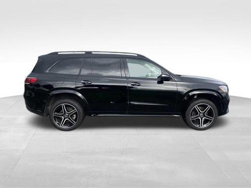 2022 Mercedes-Benz GLS 450 4MATIC