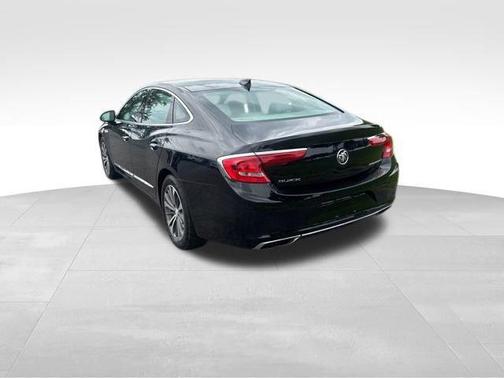 2017 Buick LaCrosse Essence