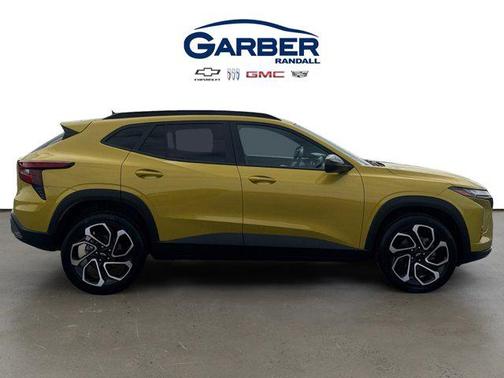 Nitro Yellow Metallic 2024 Chevrolet Trax FWD 2RS