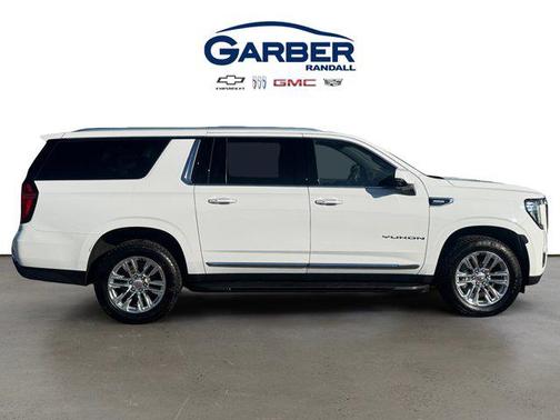 2022 GMC Yukon XL SLT