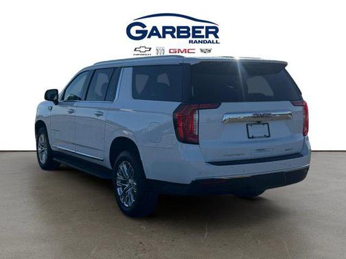 2022 GMC Yukon XL SLT