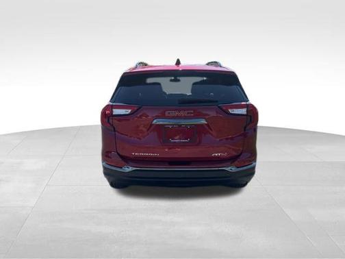 2024 GMC Terrain AWD AT4