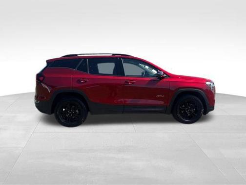 2024 GMC Terrain AWD AT4