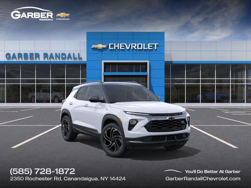 Iridescent Pearl Tricoat 2026 Chevrolet Trailblazer RS