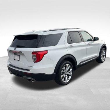 2023 Ford Explorer Platinum