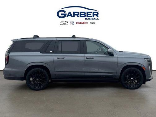 2022 Cadillac Escalade ESV Sport Platinum