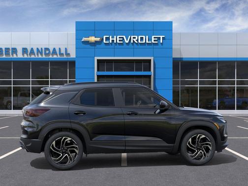 Mosaic Black Metallic 2026 Chevrolet Trailblazer RS