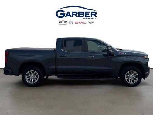 Shadow Gray Metallic 2021 Chevrolet Silverado 1500 RST