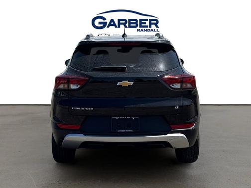 Mosaic Black Metallic 2023 Chevrolet Trailblazer LT