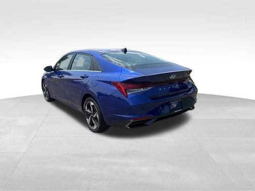2021 Hyundai ELANTRA Limited