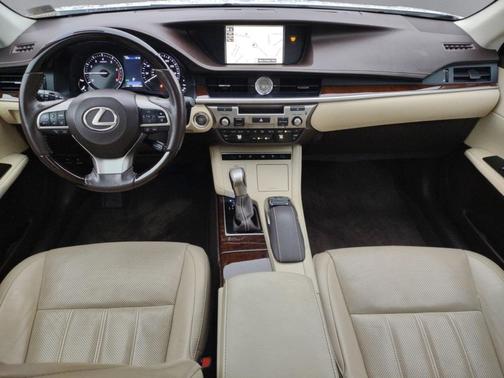 2017 Lexus ES 350 Base