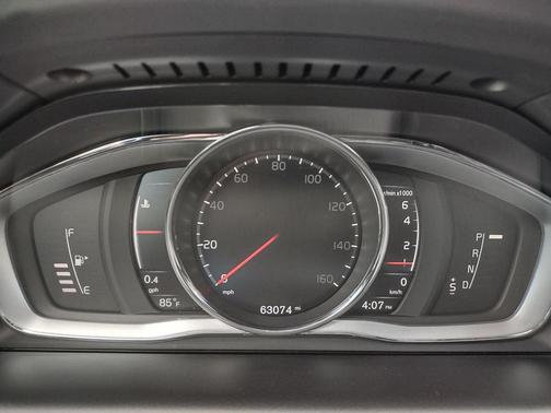 2017 Volvo XC60 T6 Inscription