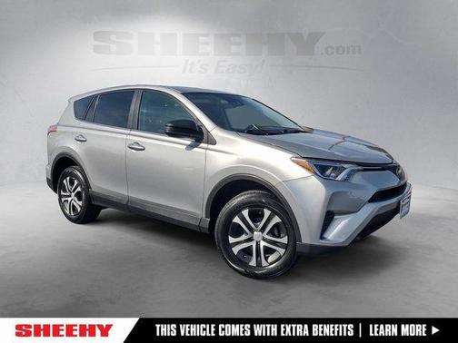 Silver Sky Metallic 2018 Toyota RAV4 LE
