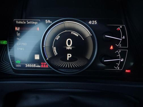 Atomic 2020 Lexus UX 250h Base