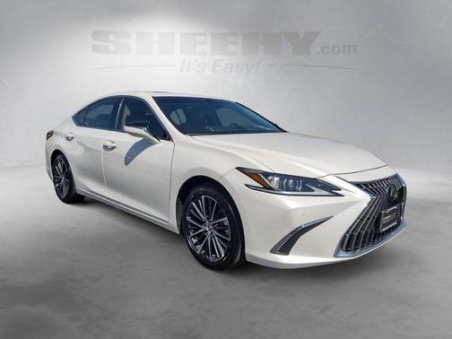 Eminent White Pearl 2025 Lexus ES 350 Base