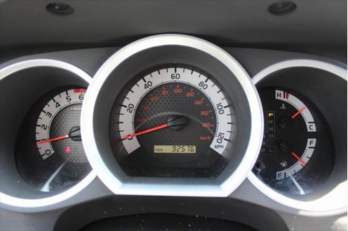 2015 Toyota Tacoma Base