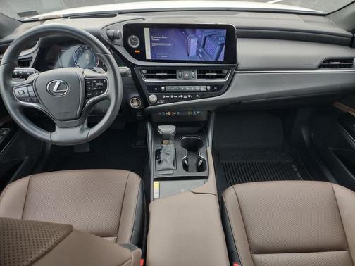 2025 Lexus ES 350 Base