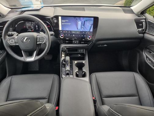 2025 Lexus NX 350 Premium