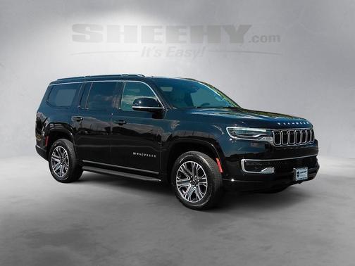 Diamond Black Crystal Pearlcoat 2025 Jeep Wagoneer 4x4
