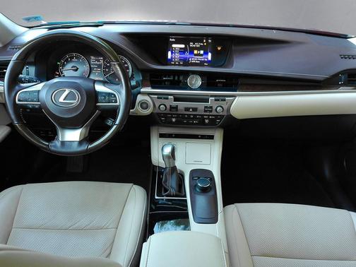 Matador Red Mica 2016 Lexus ES 350 Base