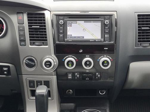 2017 Toyota Sequoia SR5