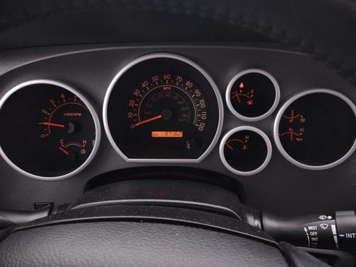 2017 Toyota Sequoia SR5