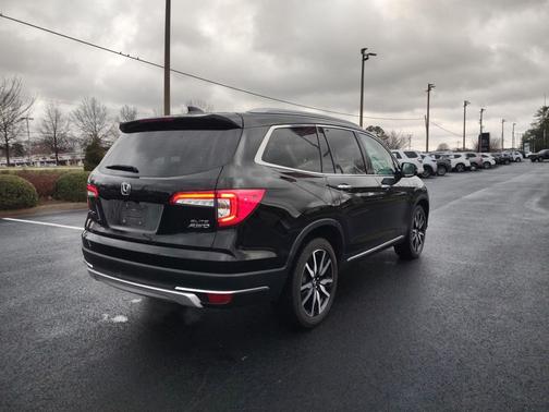2020 Honda Pilot AWD Elite