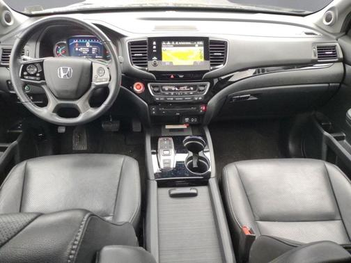 2020 Honda Pilot AWD Elite